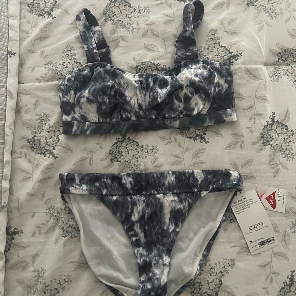 Athleta Blue and White Bikini Set